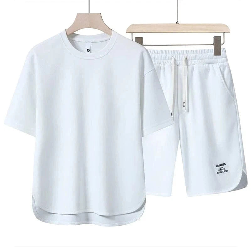 Εξαιρετικά άνετο & αναπνεύσιμο σετ T-Shirt & Σορτς